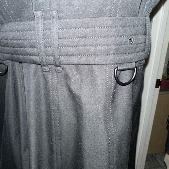 Burberry Women's Trench Coat W/Jewels - Black Size 4 Fitted. Rare - Picture 6 of 11